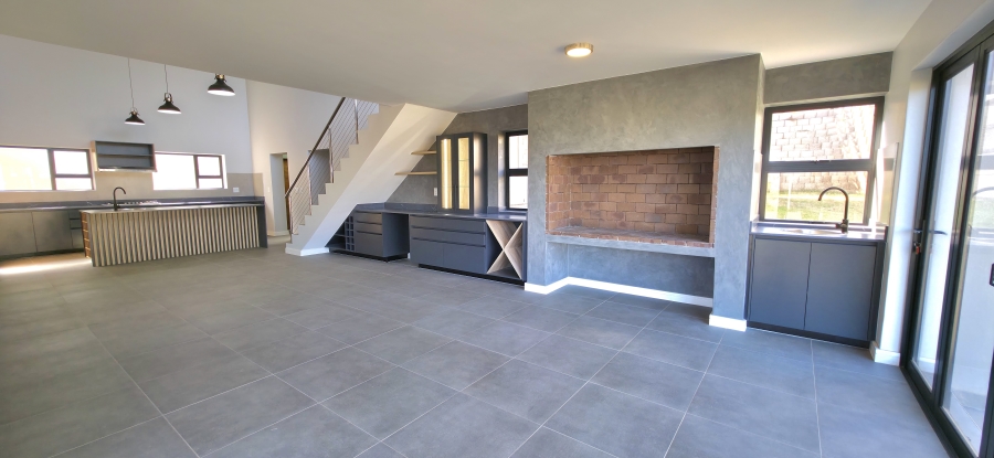3 Bedroom Property for Sale in Hartland Lifestyle Estate Western Cape